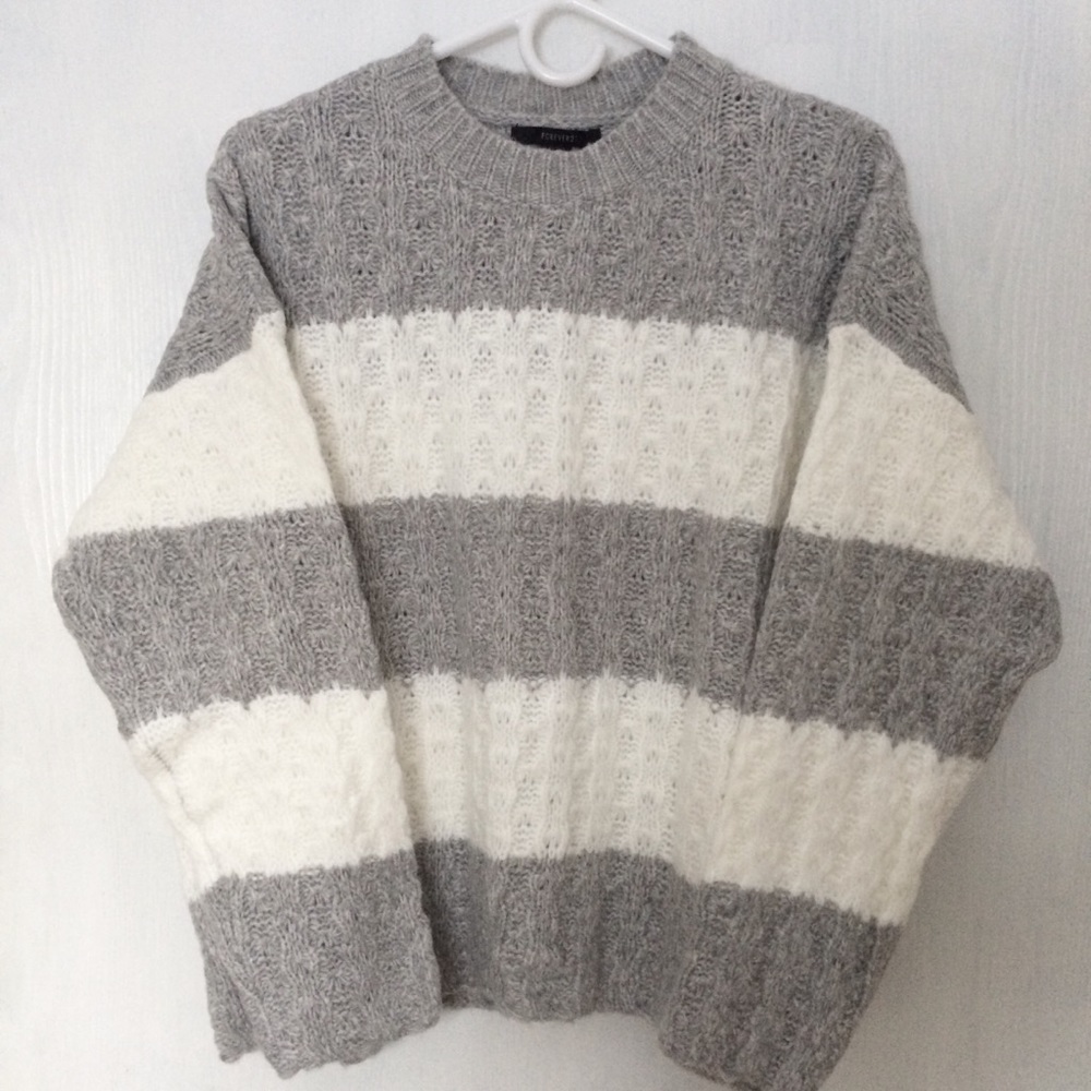 NWT Forever 21 Chinky Striped Gray Sweater Size S